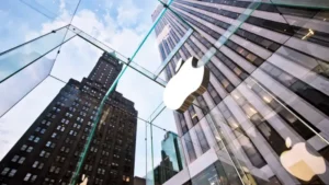 Chiến lược định giá hớt váng của Apple