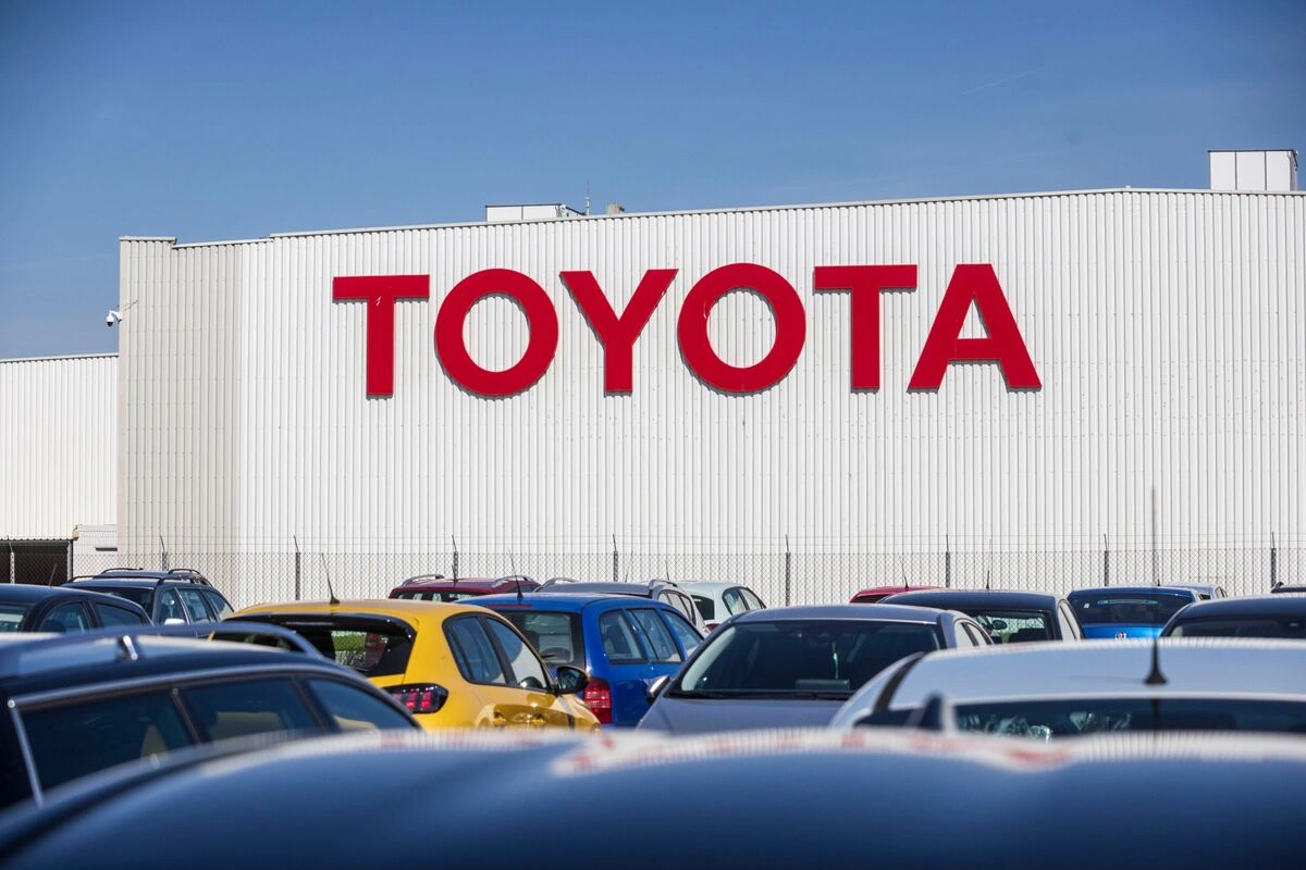 Toyota - doanh nghiệp tiên phong xây dựng Toyota Production System (TPS).